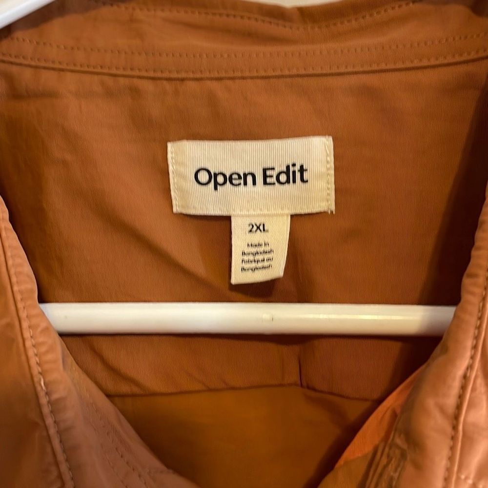 Open Edit Light weight button up - Picture 5 of 5